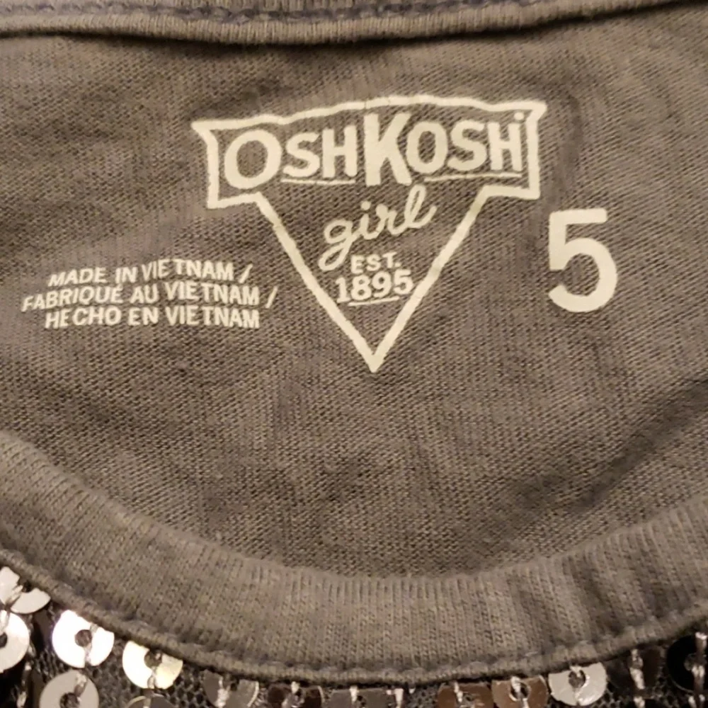 OSHKOSH Girl sz 5 Grey with Silver Sequins Top EUC